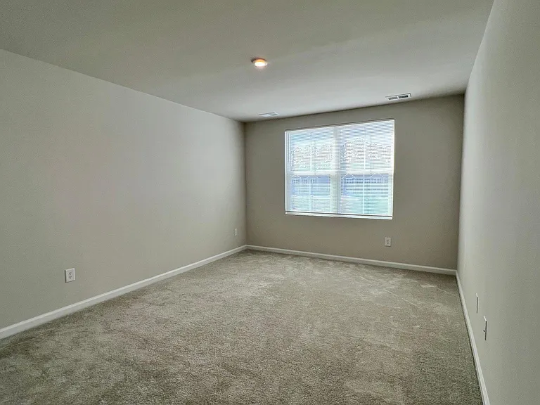243 Christiana Ln #B — Photo 60