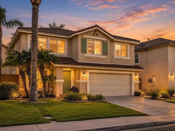 316 Spring Canyon Way, Oceanside, CA 92057