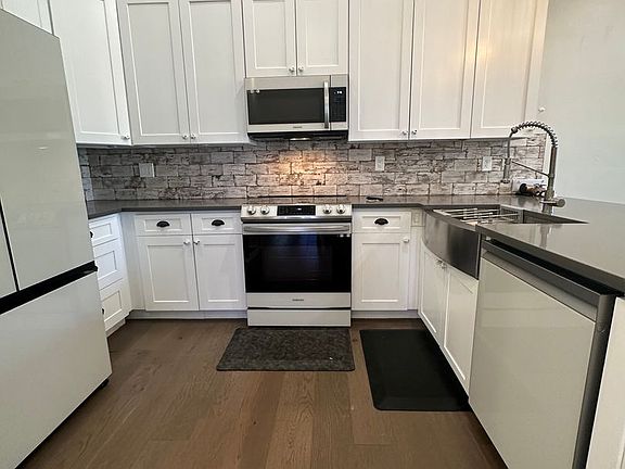 4th image of 19732 E Bates Dr