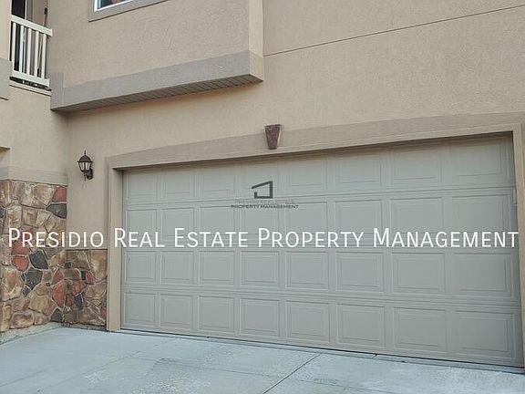 3rd image of 3181 W Desert Lily Dr #1