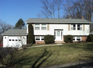 3 Quiggle Ave, Lock Haven, PA 17745