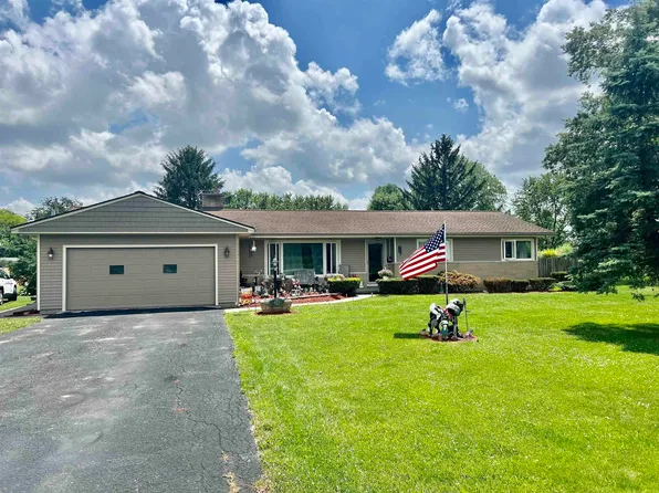 312 900th Rd N, Decatur, IN 46733