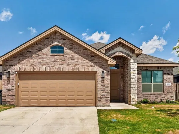 1915 Twin Falls Dr, Odessa, TX 79762