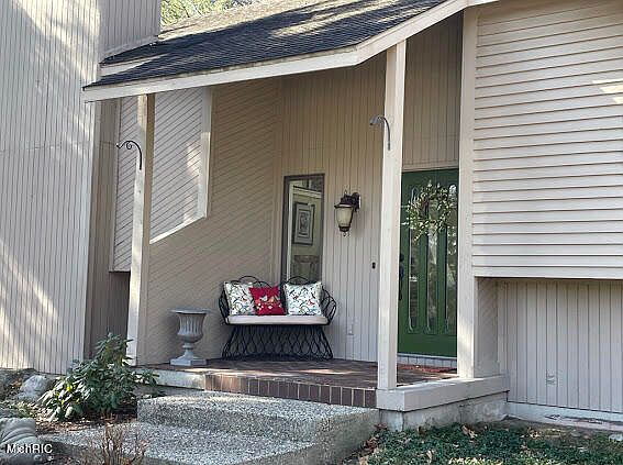 4th image of 6109 Chamonix Ct SE
