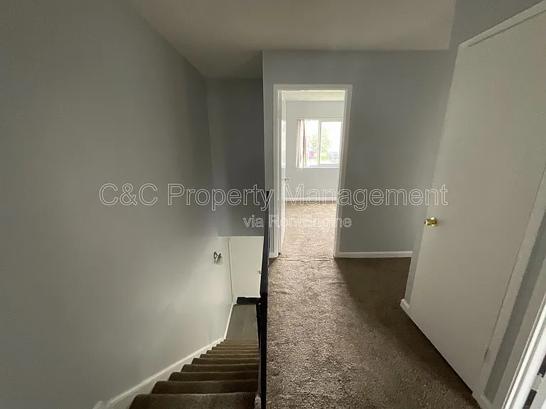 292 Grecia Ct — Photo 19
