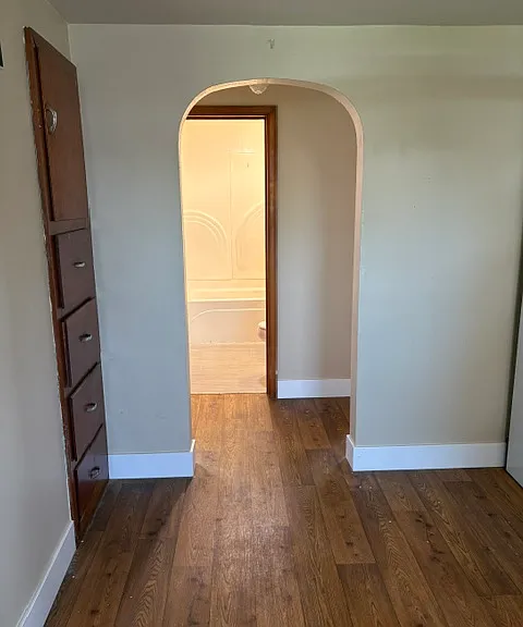 1252 S Madison St — Photo 7