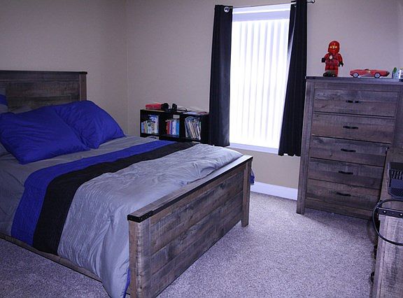4th image of 141 Chambwood Ln