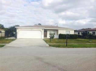 10595 Ermine Ave, Boca Raton, FL 33428