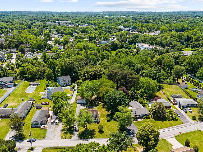 161 Margate Dr — Photo 55