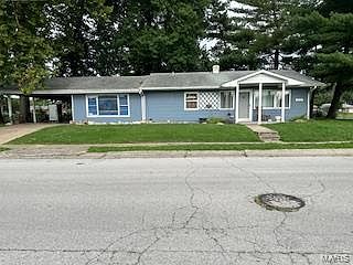 1st image of 2312 Saint Clair Ave