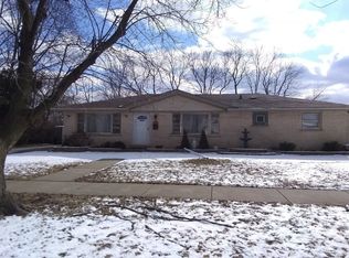 6429 W 83rd Pl, Burbank, IL