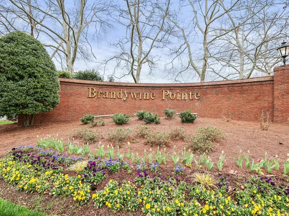 1813 Clinch Pl, Old Hickory, TN 37138