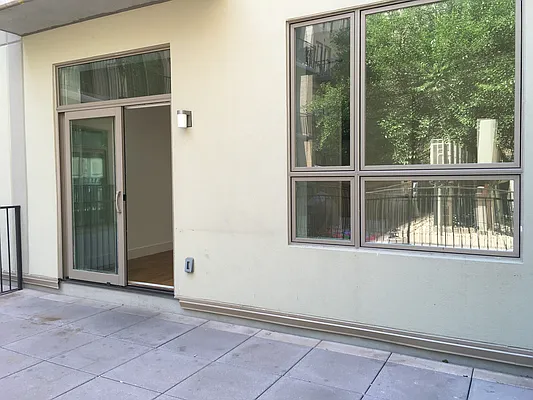 Rented by TheRealEstateCompany.com LLC | media 50