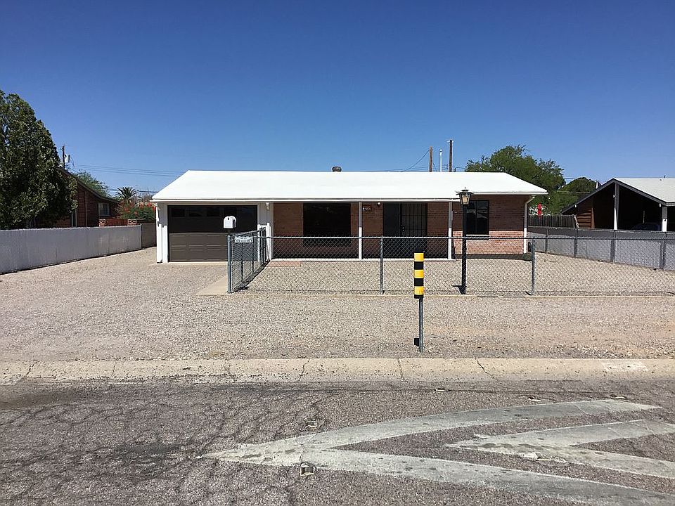 1st image of 2737 N Winstel Blvd