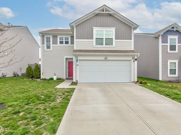 1012 Balto Dr, Shelbyville, IN 46176