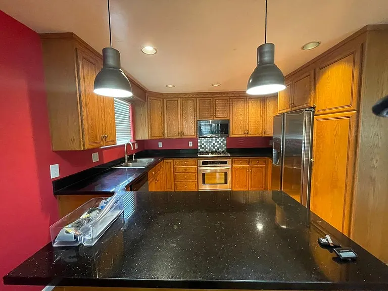 Kitchen front