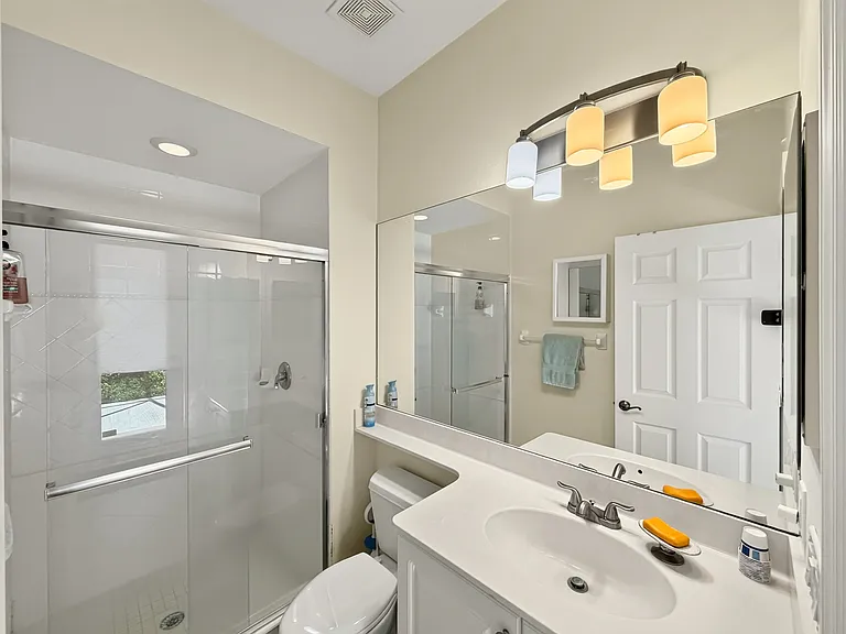 8003 Spring Marsh Dr — Photo 33