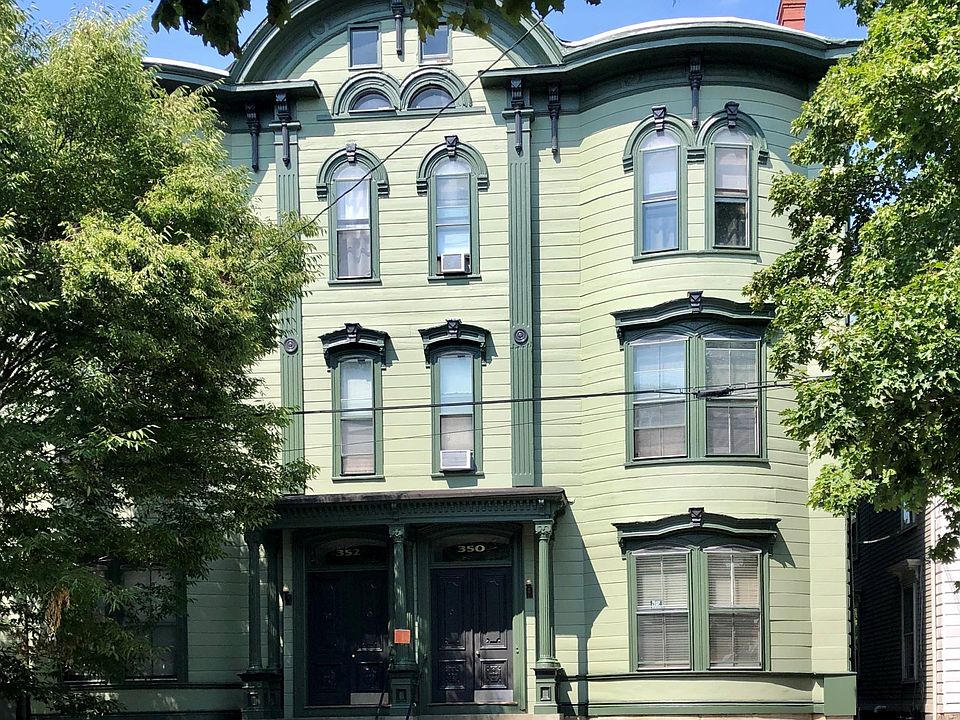 1st image of 350 Essex St