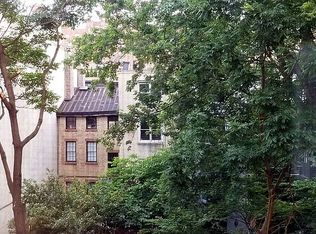 439 W 21st St APT 2D, New York, NY 10011