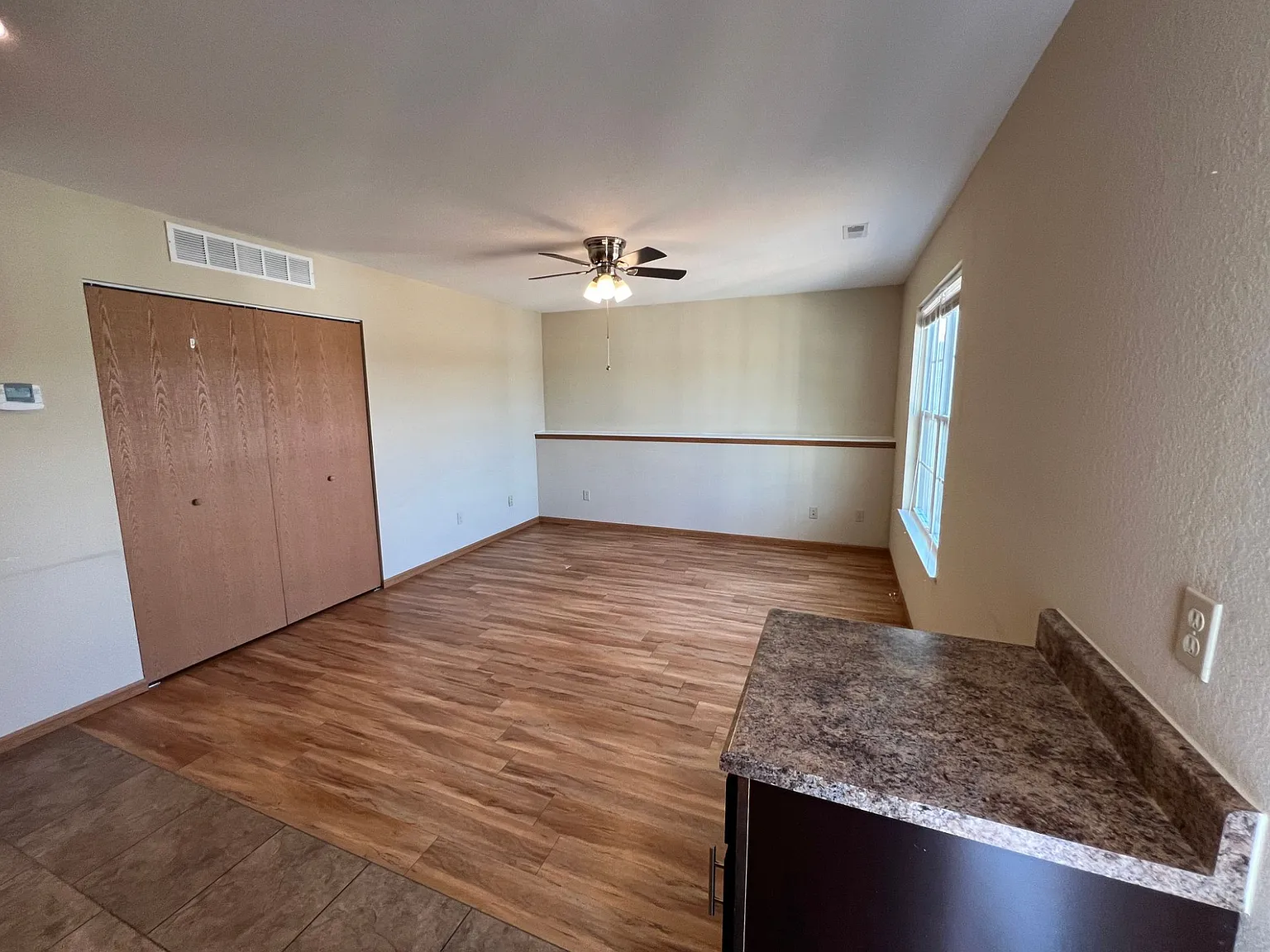 1 bed, 672 sqft, $775 — Photo 2