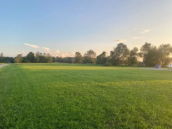 E Highway 12 #1, Gentry, AR 72734