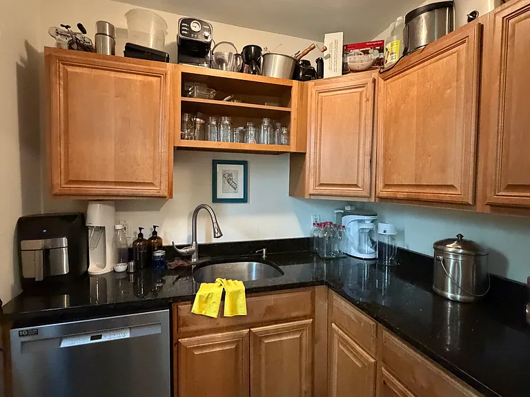 16 Windom St #1 — Photo 7