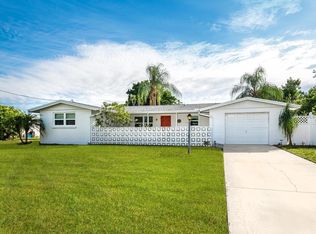 3050 Pinecrest St, Sarasota, FL 34239