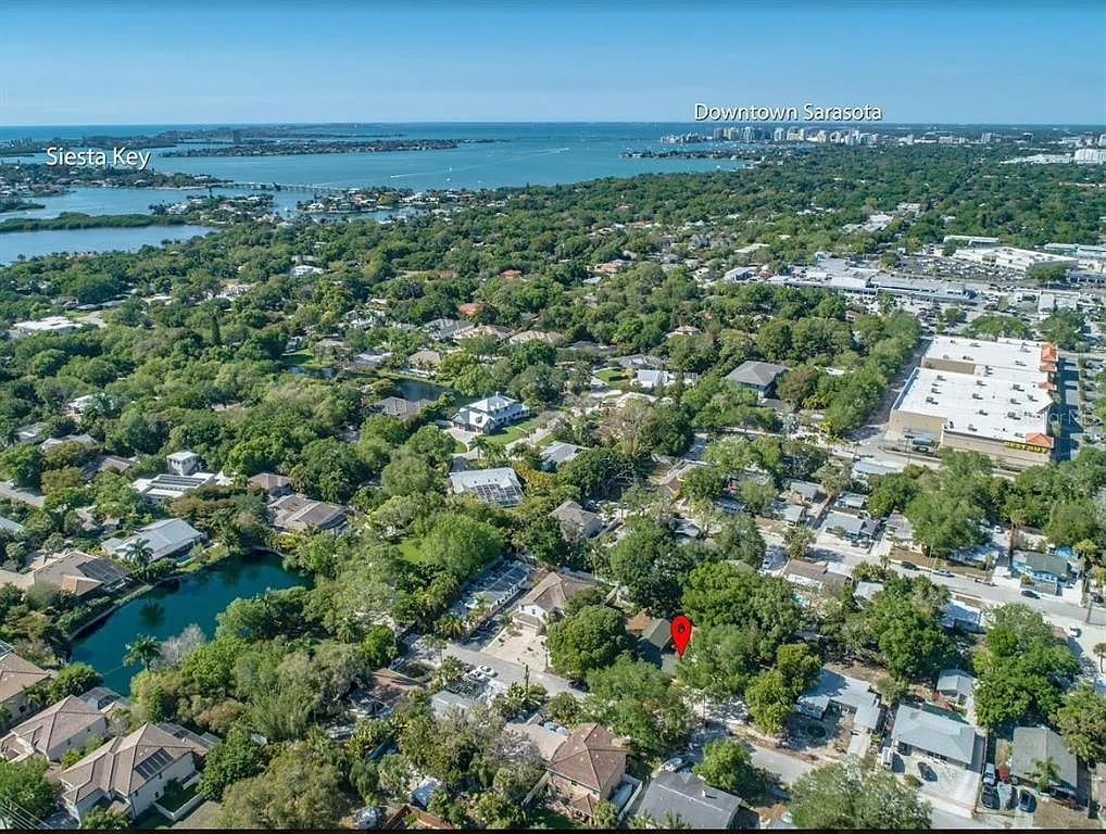 2 bed, 2.0 bath, 1428 sqft, $3,100 — Photo 3