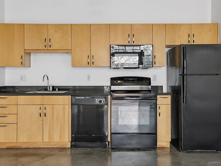 Durant Lofts — Photo 12