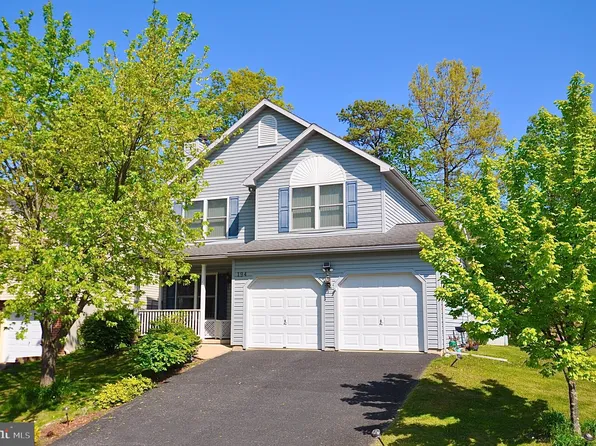 194 Ghaner Dr, State College, PA 16803