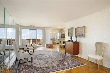 Sold by Citi Habitats