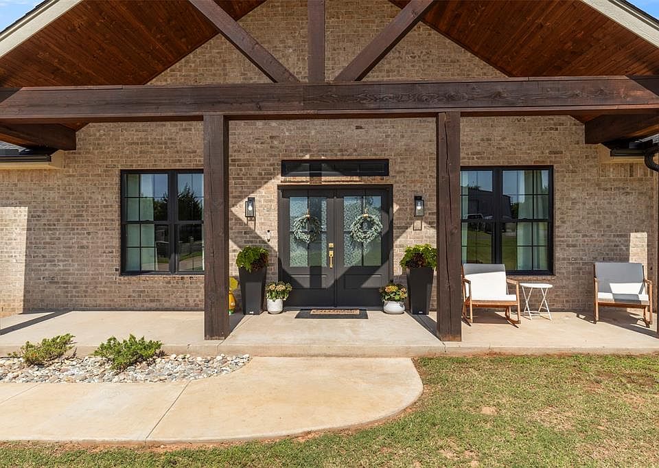 1st image of 1074 Fawn Meadow Dr
