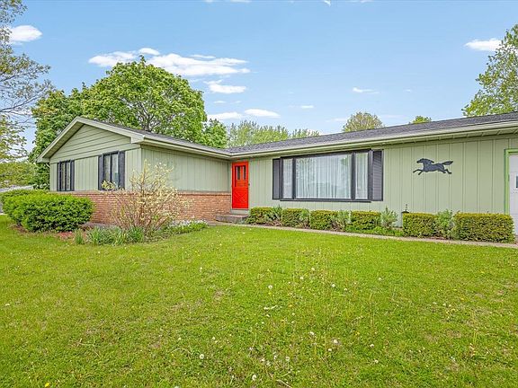 4th image of 6838 Squaw Prairie Rd