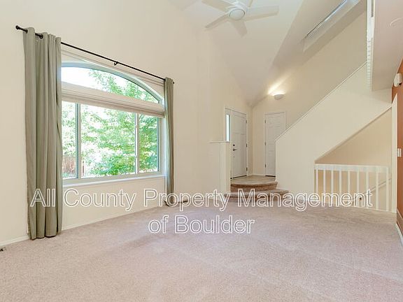 3rd image of 1288 Redwood Ave