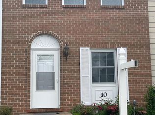 10 King Charles Cir #10, Baltimore, MD 21237