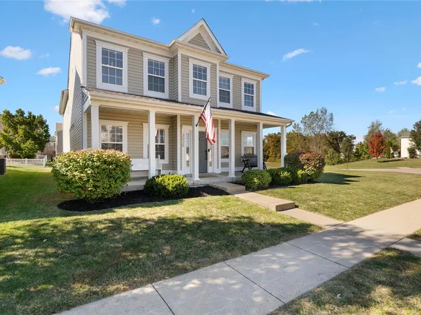 2025 Village Glen Dr, Wentzville, MO 63385