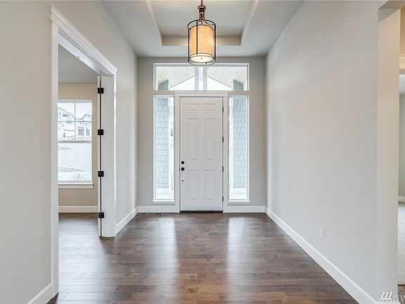 4th image of 864 S Lamplight Ln