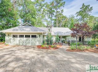 2 Brooks Ln, Savannah, GA 31411