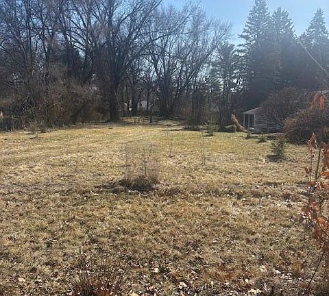 4th image of 2313 Oak Grove Pl