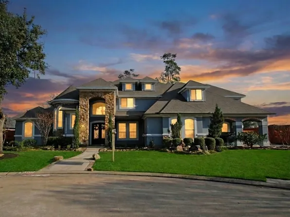 15823 Medina Lake Ln, Cypress, TX 77429