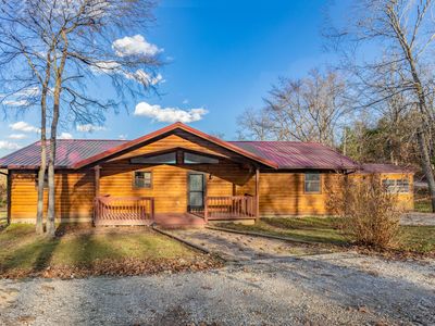 26812 Chalet Lane, Eagle Rock, MO, 65641