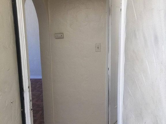 5th image of 5346 Crenshaw Blvd APT 12