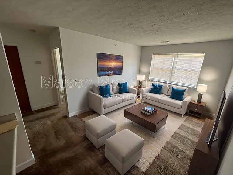 Gateway Apartments — Photo 6