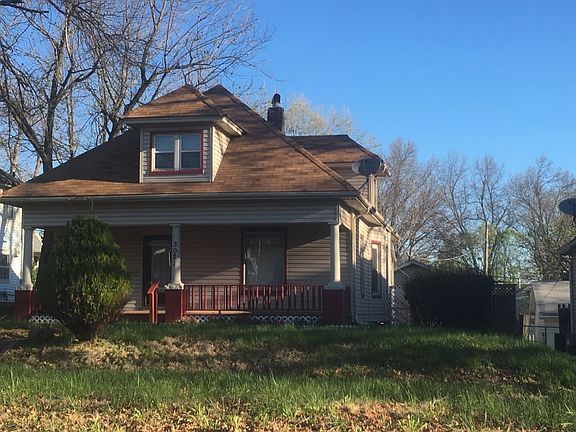 3rd image of 3021 Mitchell Ave