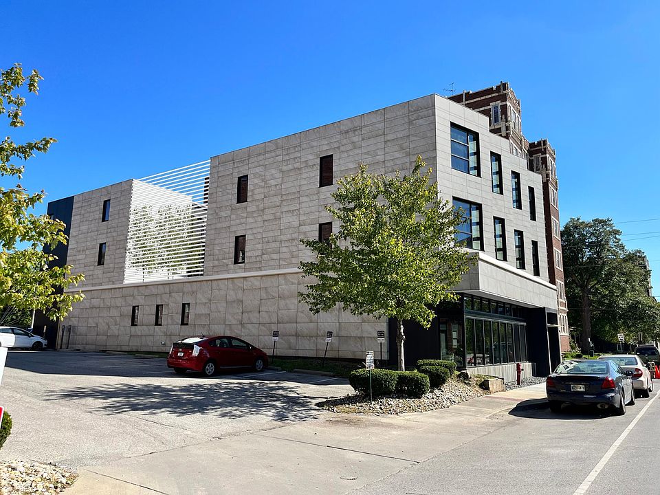 The Varsity Lofts