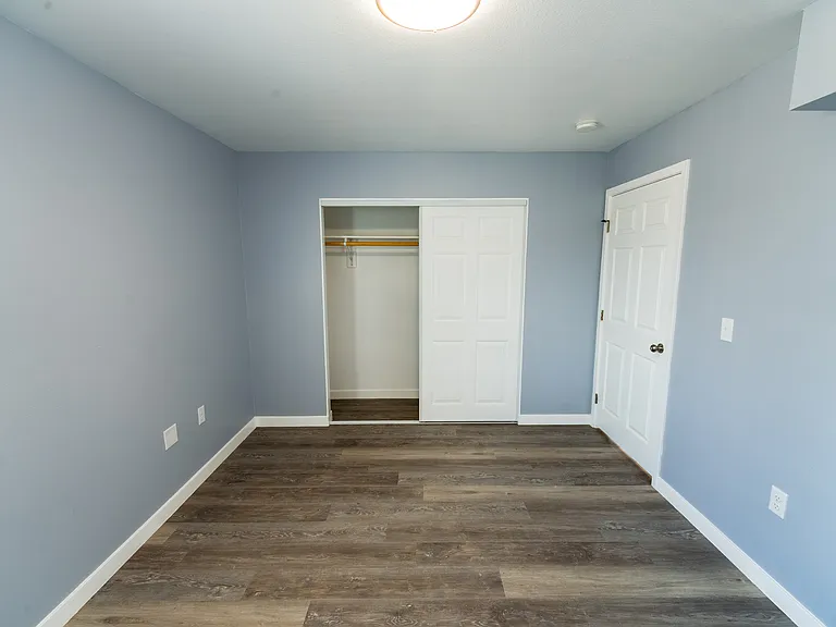 10374 Long Beach Blvd #1C — Photo 14