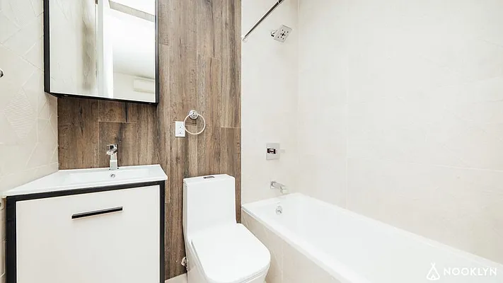 Rented by Nooklyn NYC LLC | media 17