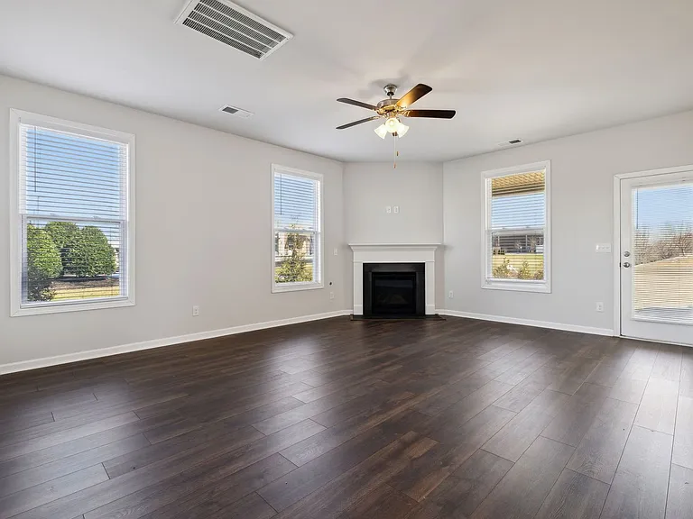 1222 Westlawn Blvd — Photo 13