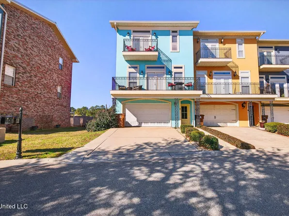 7 Oak Alley Ln, Long Beach, MS 39560