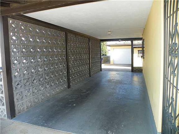 3rd image of 4728 Guadalupe Dr